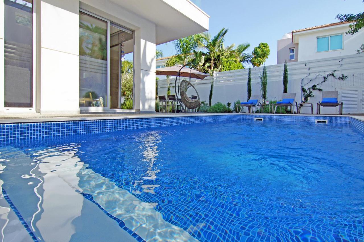 Villa Lily Protaras Exterior photo